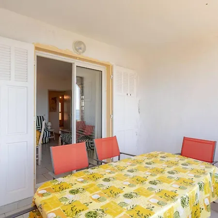 Confortable à Aiguebelle Avec Terrasse Et Parking Privé - Fr-1-816-13 Le Lavandou